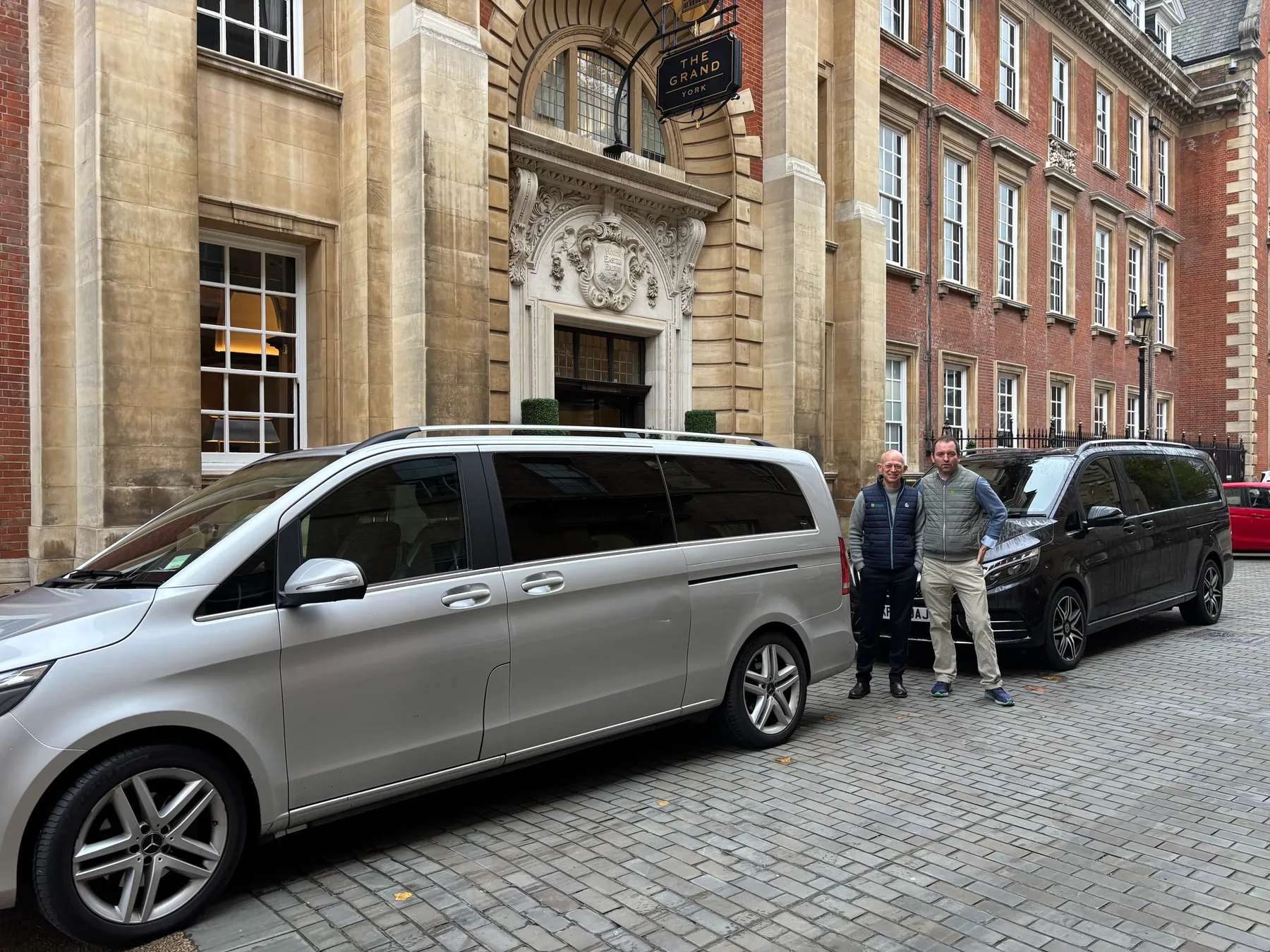 A private Mercedes-Benz V-Class ready for an express transfer